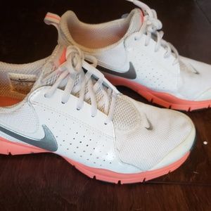 Nike Shoes 7 Like new